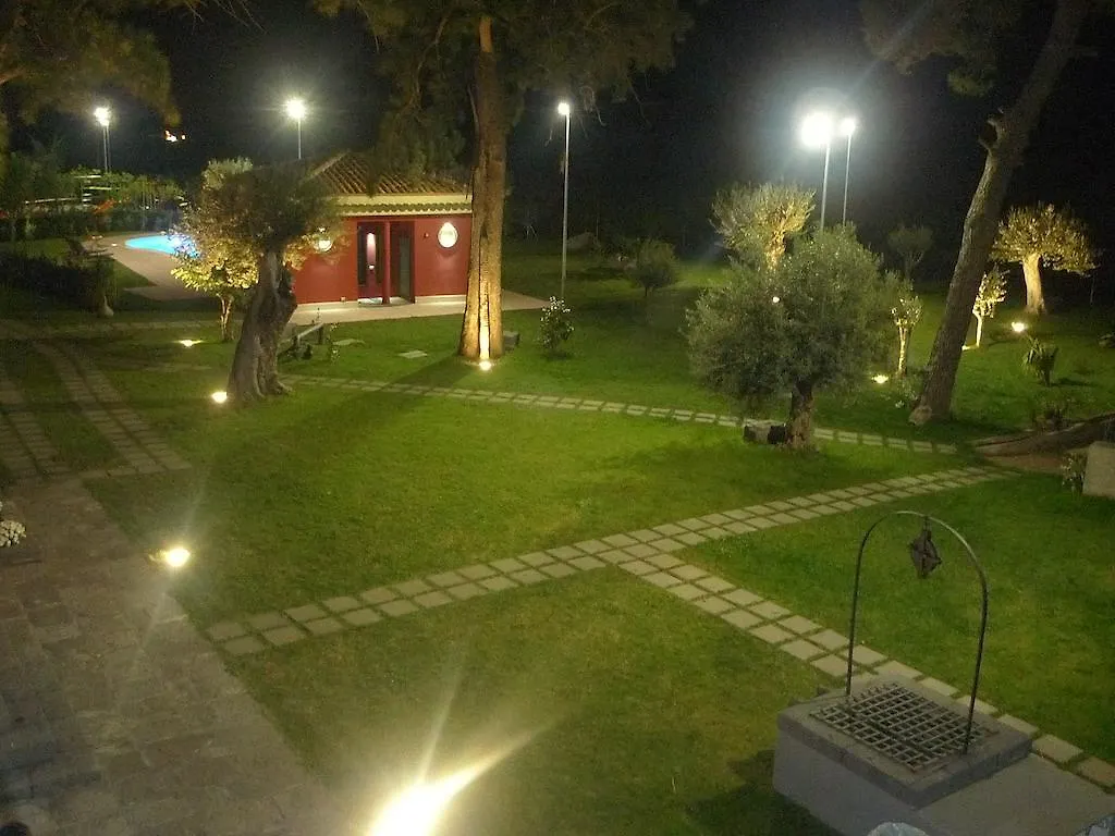Villa Palazzo Rosso Riposto 0*,  Italia